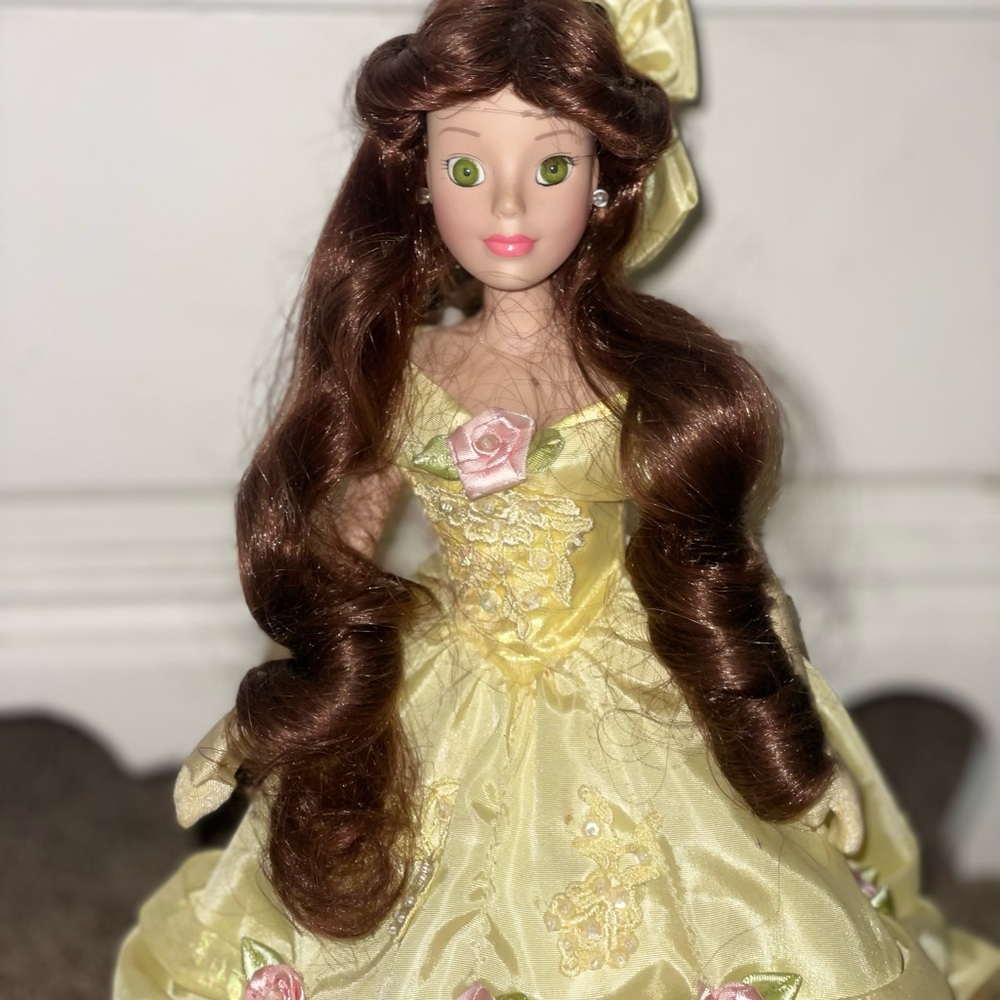 Disney Belle